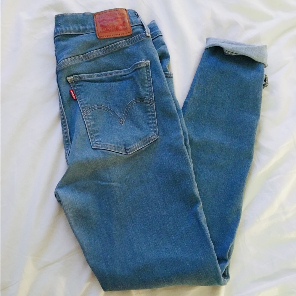 Levi’s Mile High Super Skinny 👖